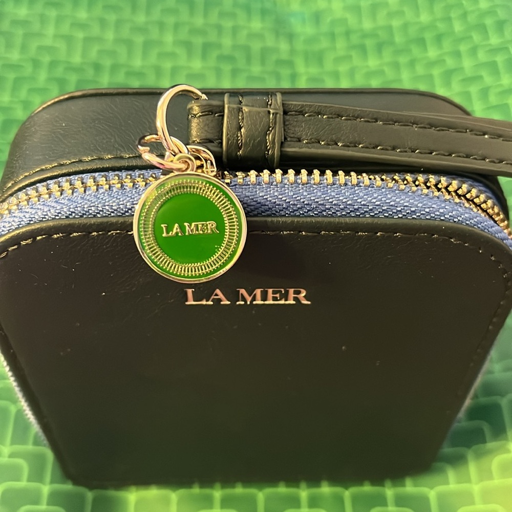 NWT La Mer Mini Trunk in Emerald Green - Picture 2 of 6